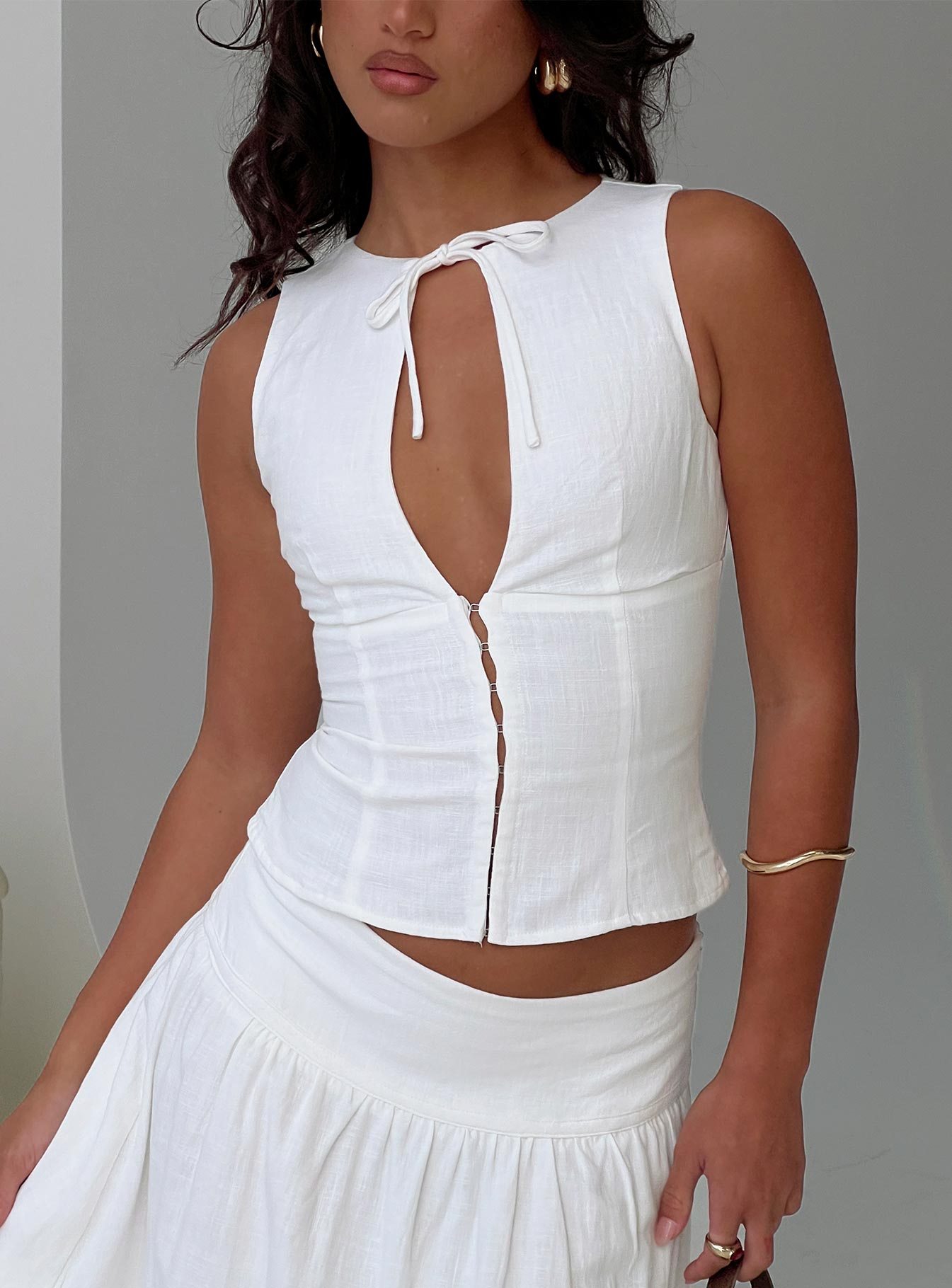Top White Linen Blend