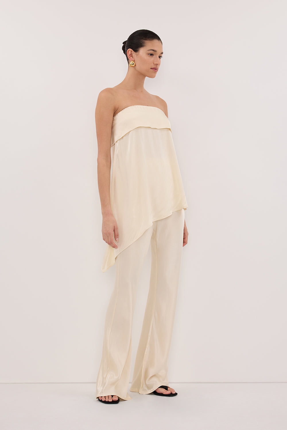 SANDY-CREAM TOP