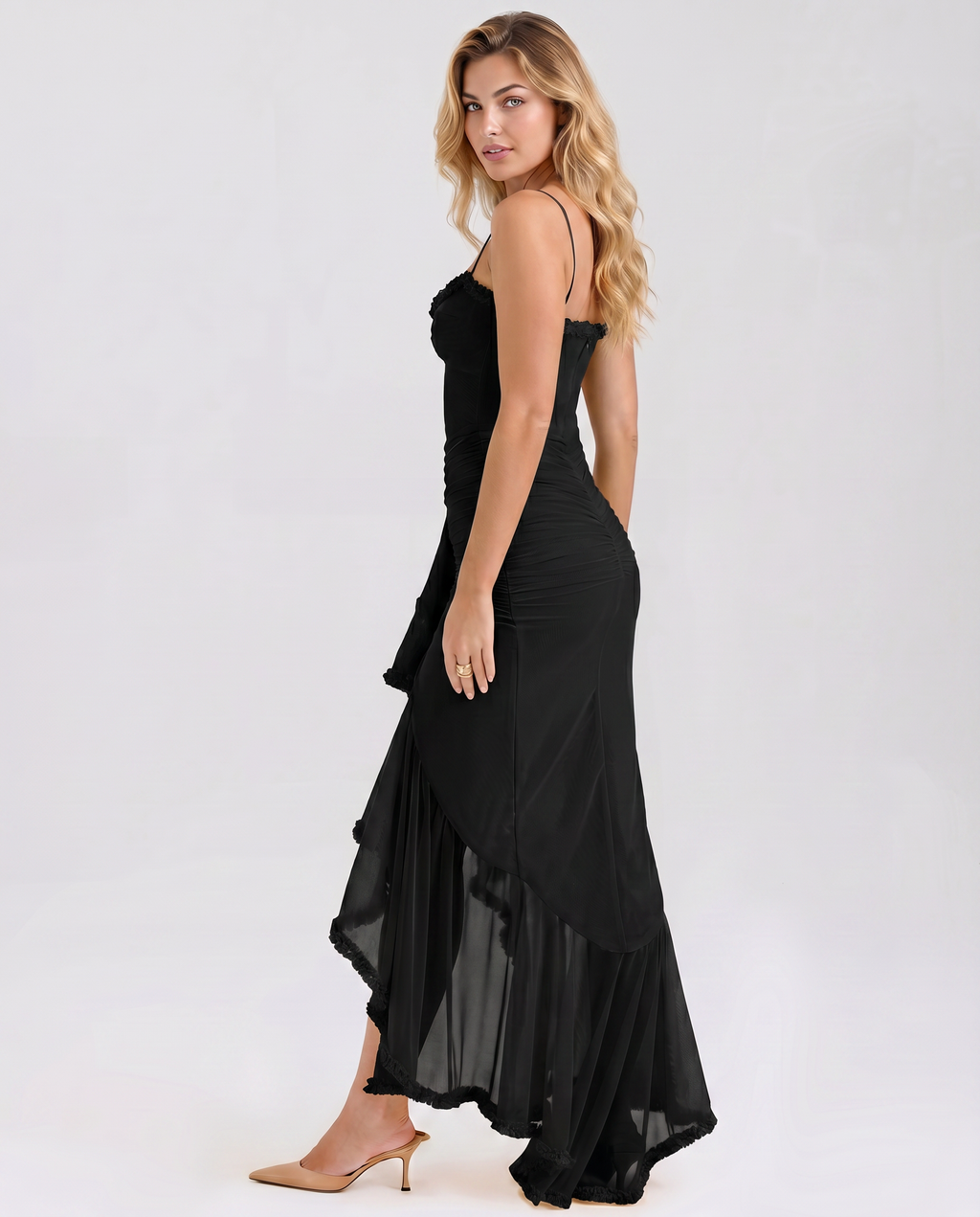 SERAPHINA – Elegance in Motion
