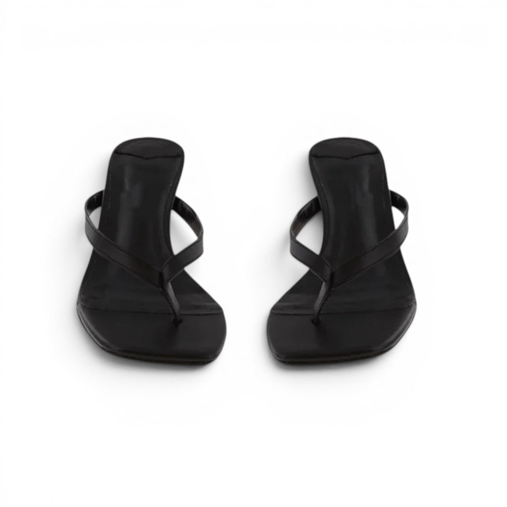 ICONIC-BLACK