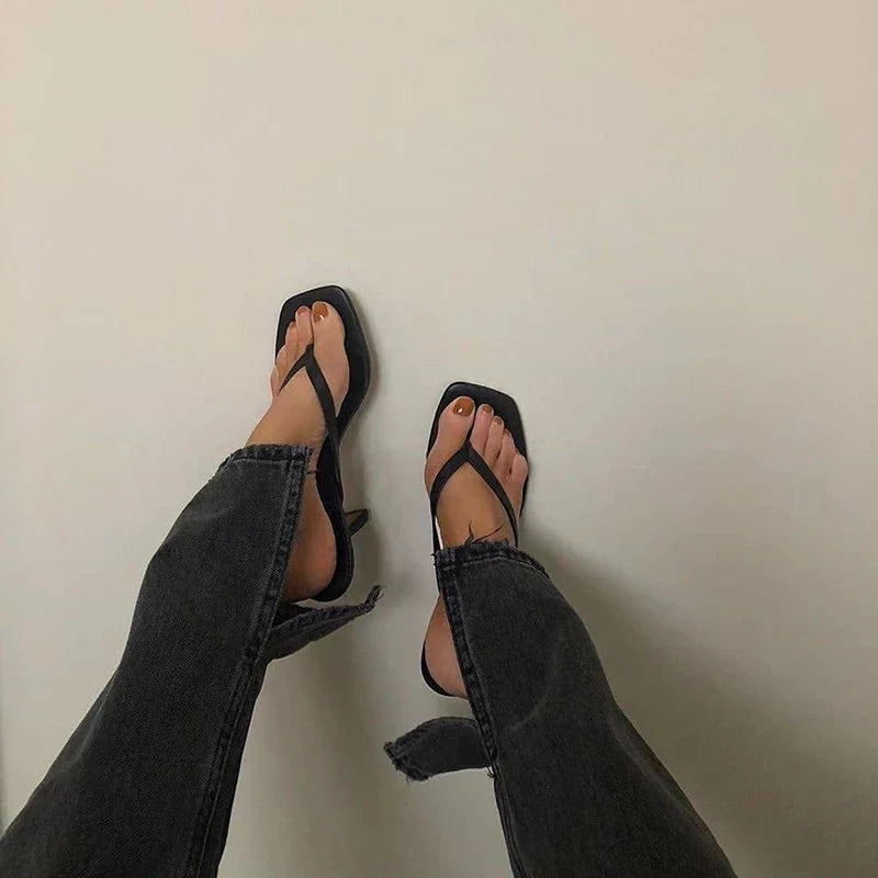 ICONIC-BLACK